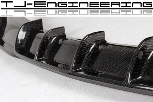TJE Carbon Heckdiffusor passend für BMW 3er F30 F31, Auspuff links